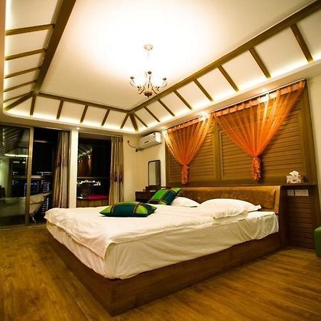Yawei Apartment Hotel Куньмин Экстерьер фото
