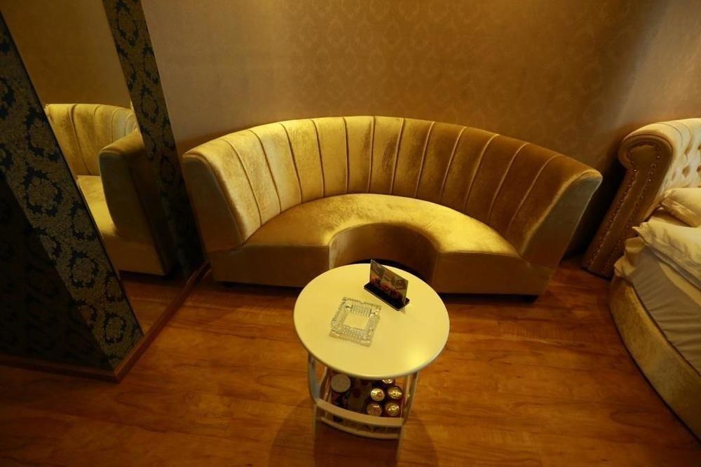 Yawei Apartment Hotel Куньмин Экстерьер фото