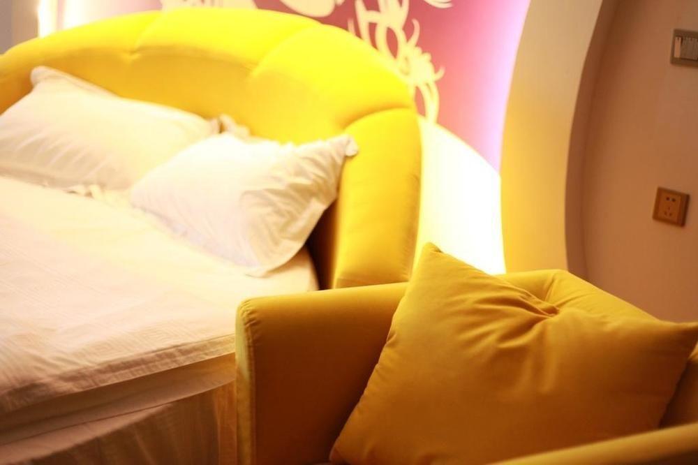 Yawei Apartment Hotel Куньмин Экстерьер фото