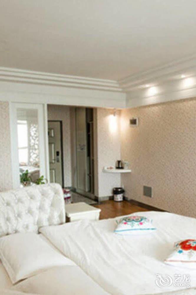 Yawei Apartment Hotel Куньмин Экстерьер фото