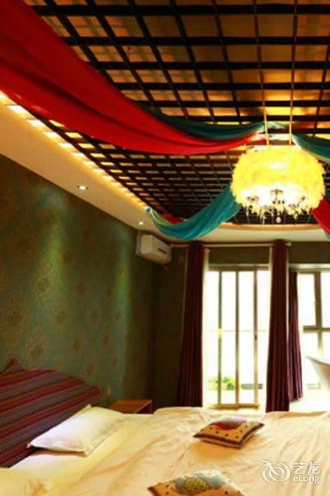Yawei Apartment Hotel Куньмин Экстерьер фото